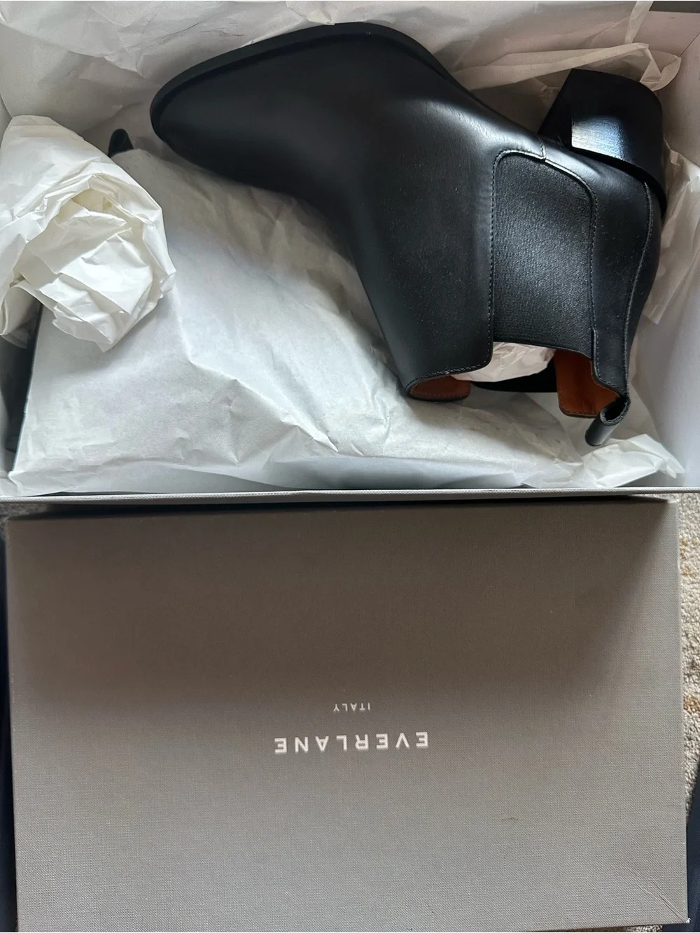Everlane Black The Heel Italian Leather block heel Chelsea Ankle Boots 6.5